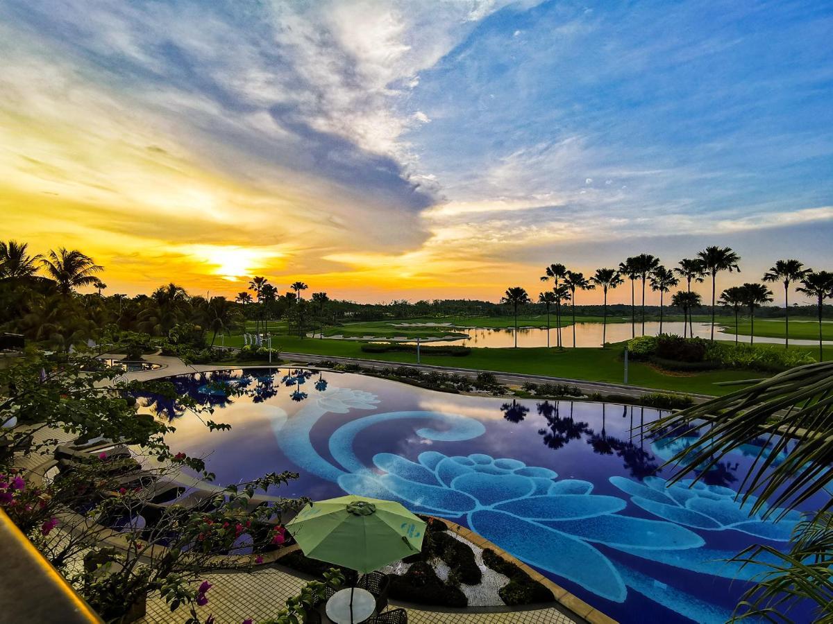 Forest City Golf Hotel Nusajaya  Eksteriør billede