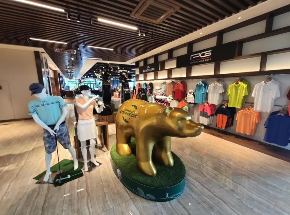 Forest City Golf Hotel Nusajaya  Eksteriør billede