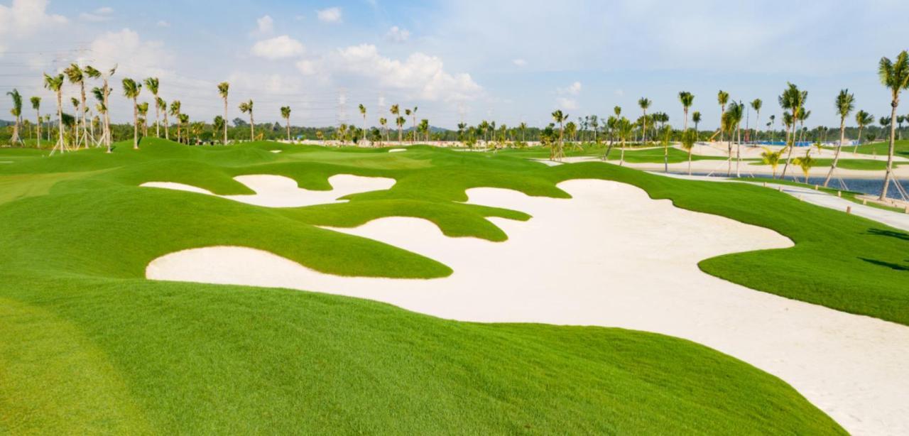 Forest City Golf Hotel Nusajaya  Eksteriør billede